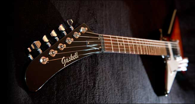 Gaskell Classic I Left Handed Explorer Review Gibson