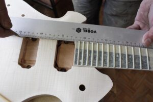 Checking scale length measurements