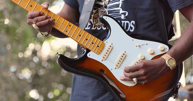 Upside Down Left Handed Guitar