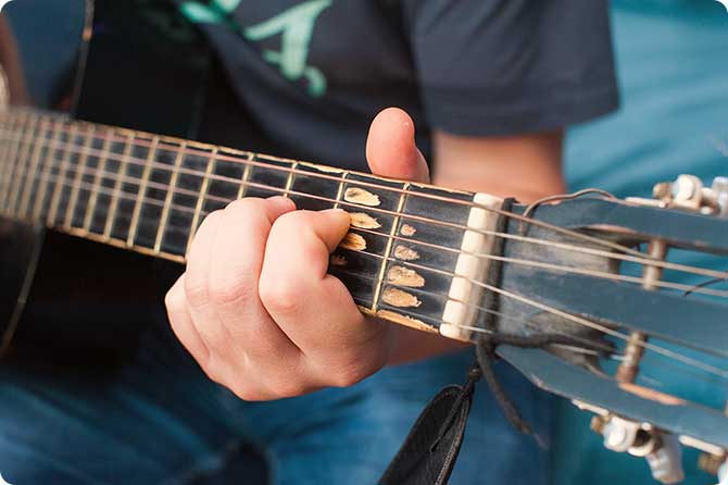 When To Replace Guitar Strings